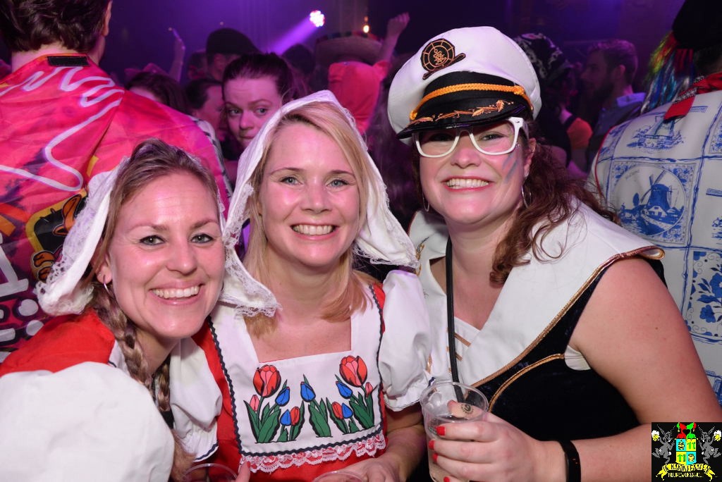 ../Images/Carnavals maandagavond in VdG 303.jpg